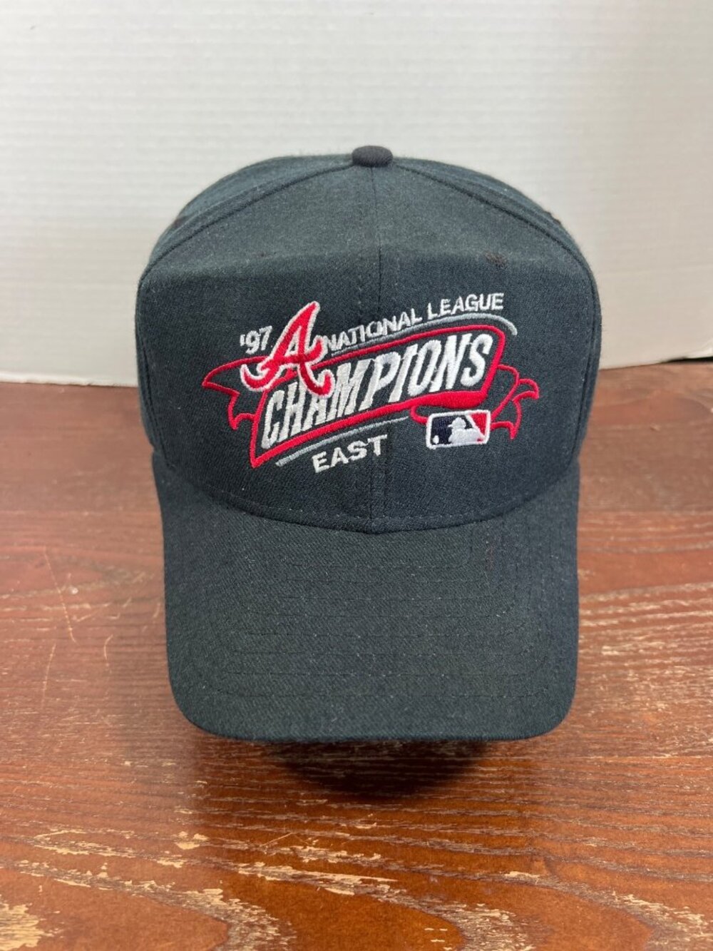 Vintage Atlanta Braves National League Champions Snapback Hat H5